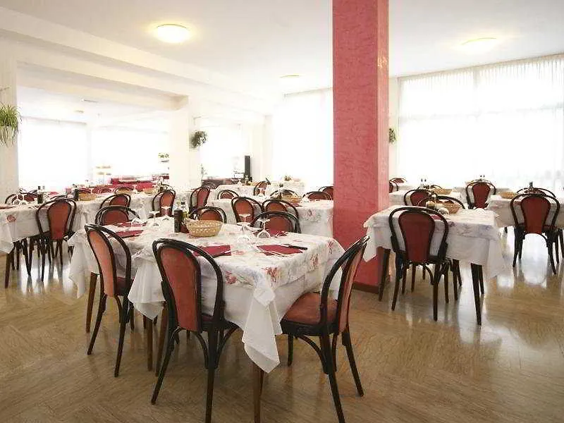 Hotel Bamby Rimini Italië
